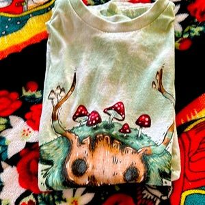 Green tye dye shirt with mushrooms